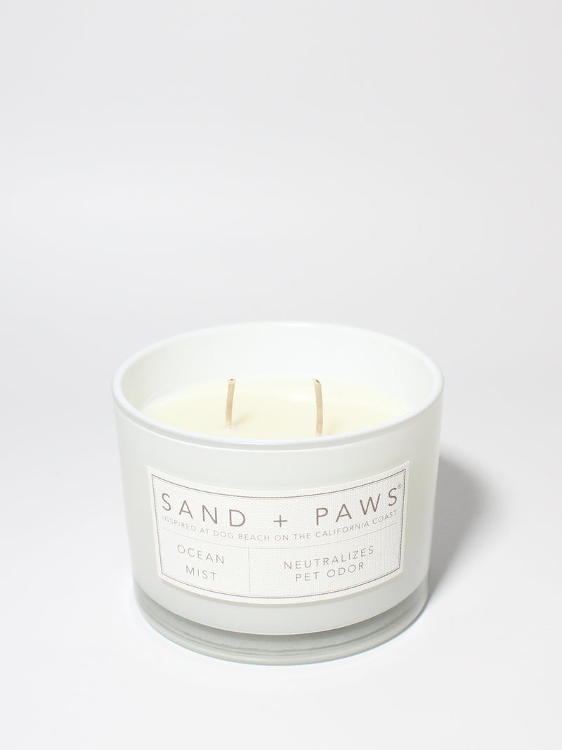 Sand + Paws Ocean Mist 12 oz scented candle