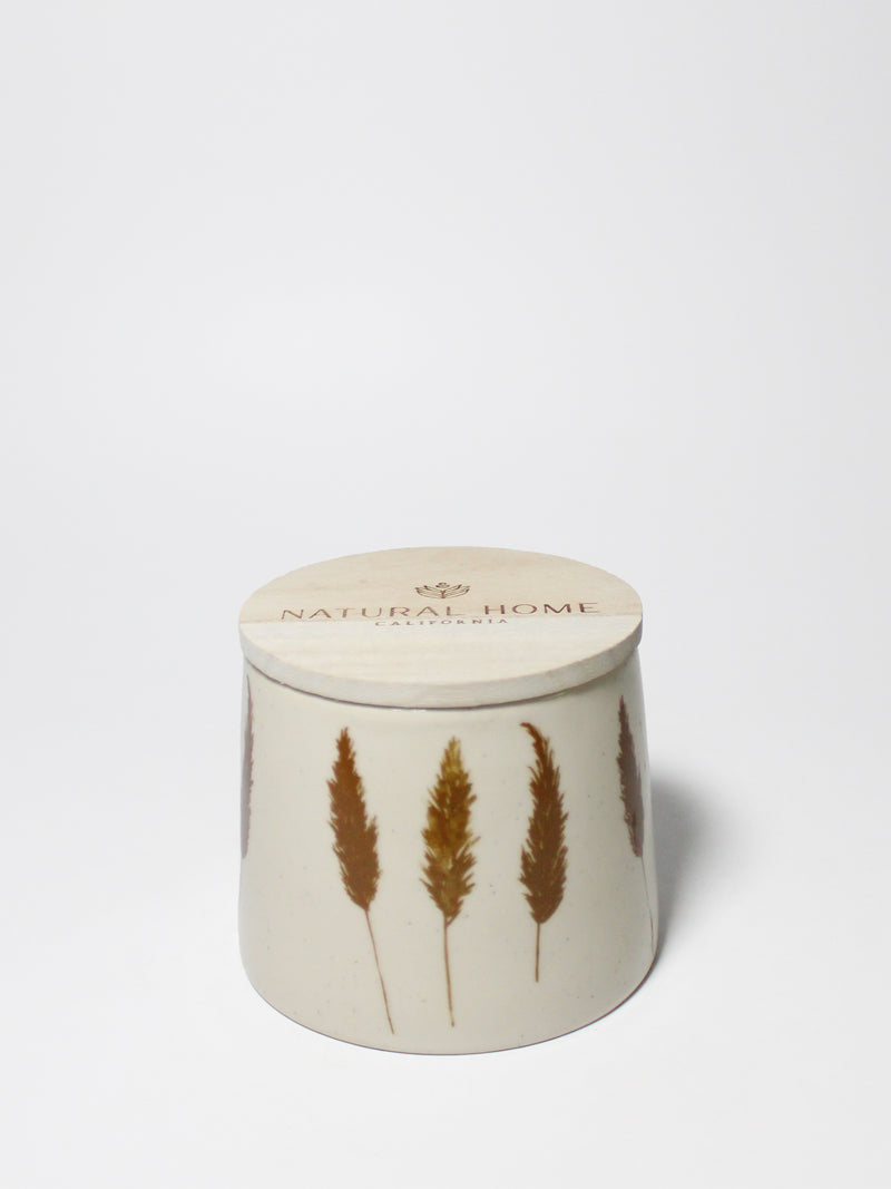 Amber & Fig Natural Home 7 oz scented candle